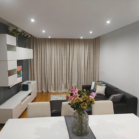 Adalberto Nascimento Luxury Aparta-Hostel At Colinas Do Cruzeiro Odivelas  Exteriér fotografie